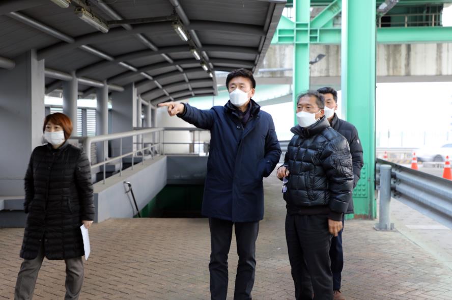 03.04. 과선교 하부 암거박스 설치 현장방문