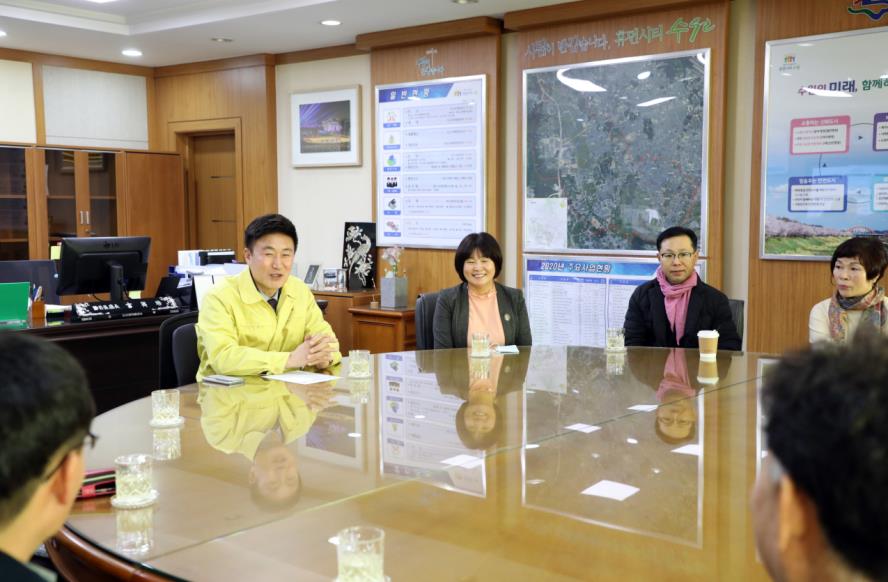 03.14. 코로나19 확산방지를 위한 성금 전달식